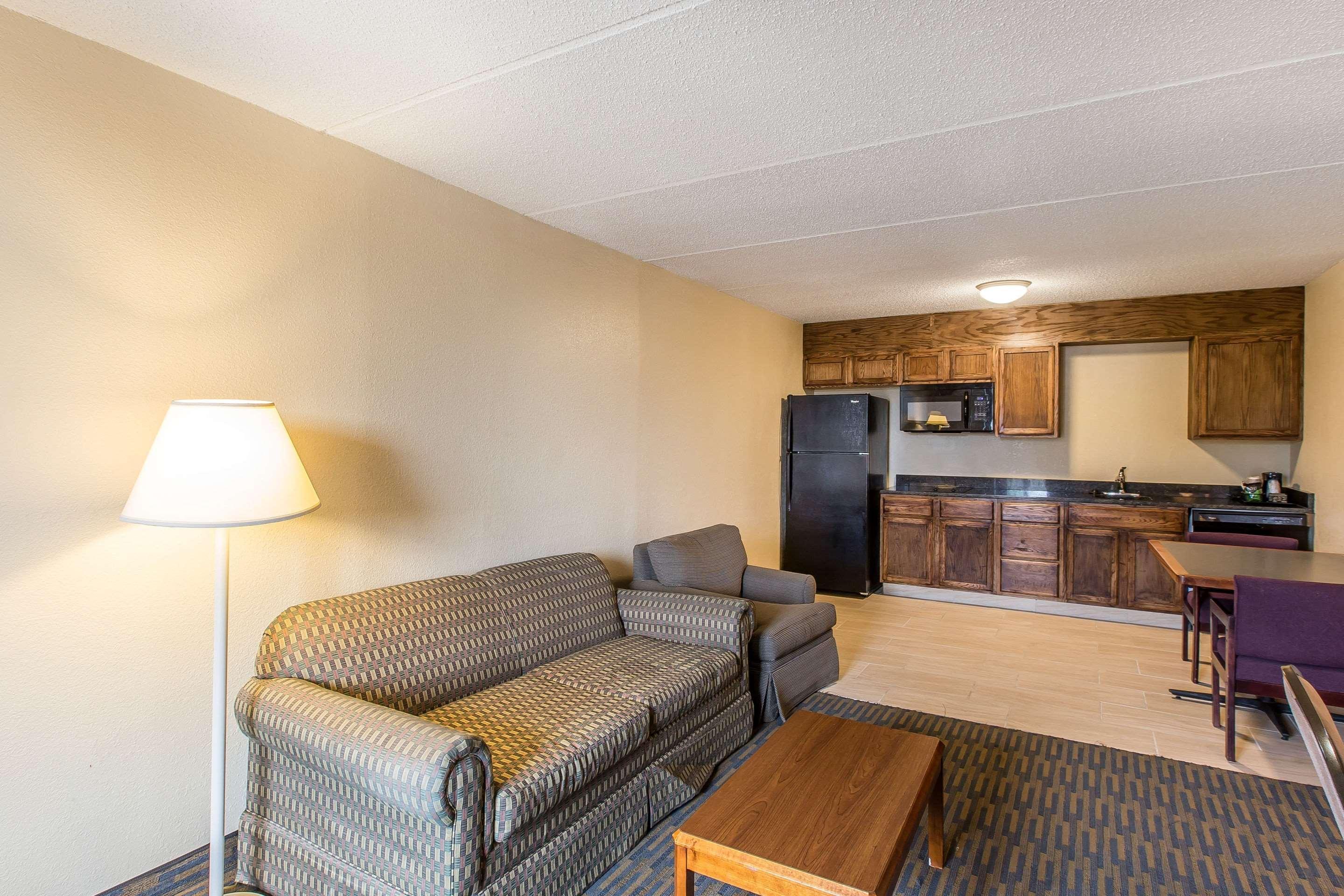 Quality Inn & Suites Easley - Greenville Εξωτερικό φωτογραφία