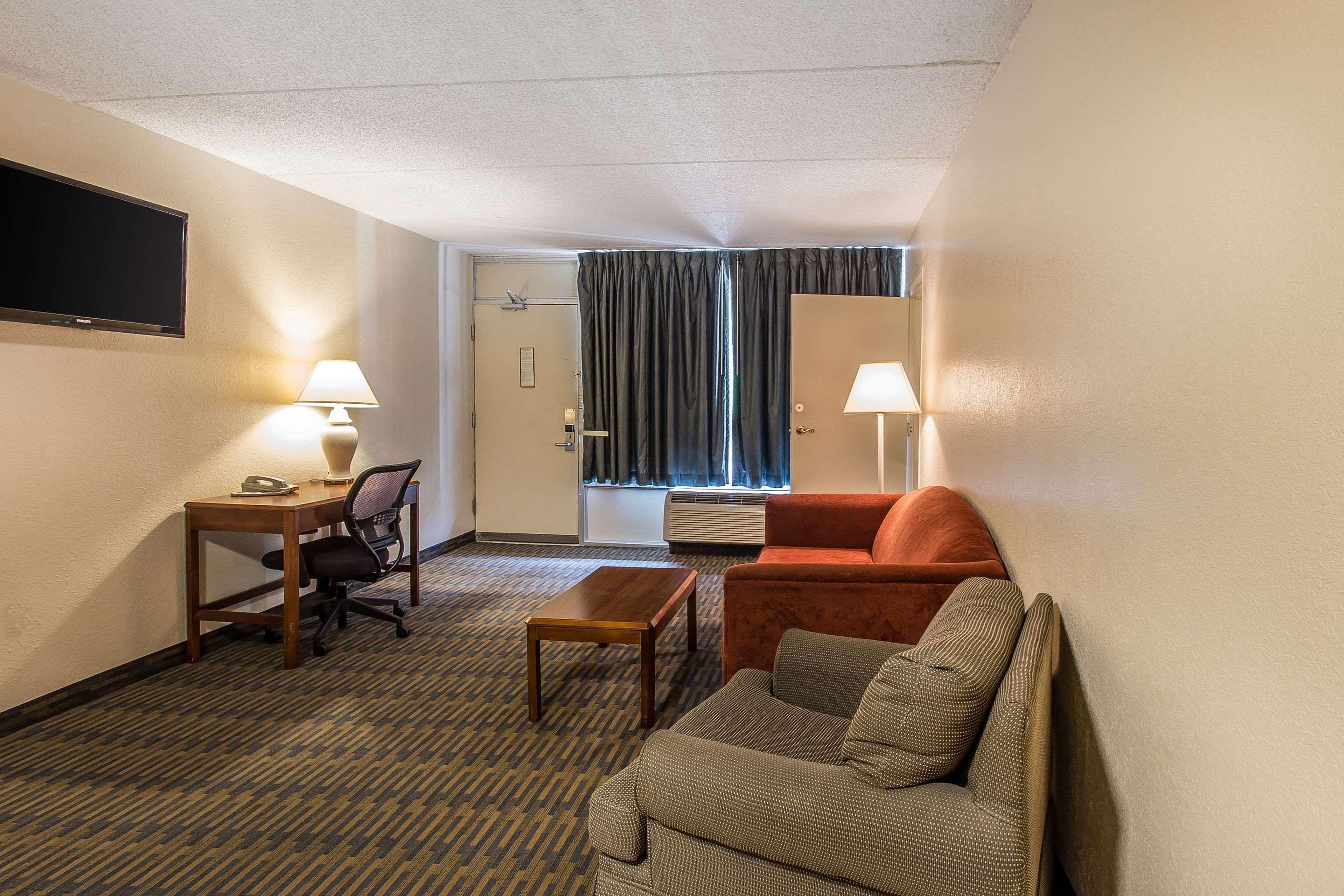 Quality Inn & Suites Easley - Greenville Εξωτερικό φωτογραφία